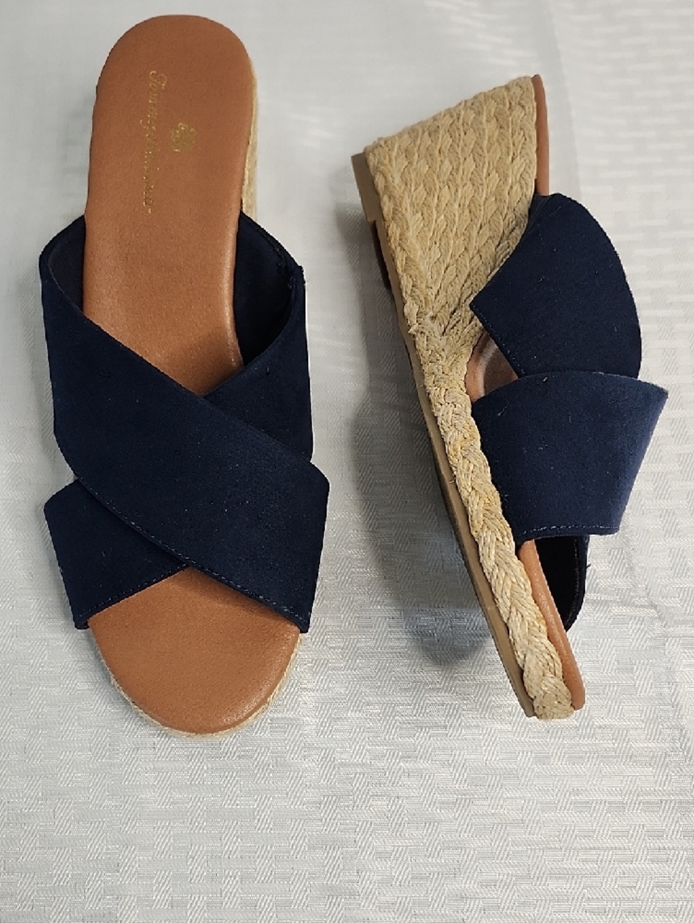 Tommy Bahama Navy Espadrille Wedge Sandals size 9.5